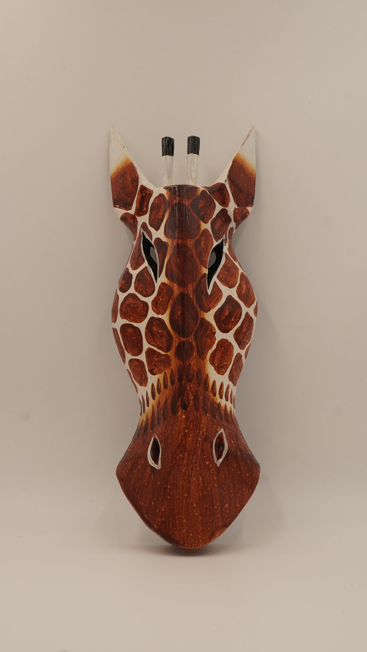 El Yapımı Abanoz Ahşap Zürafa Duvar Dekoru (32 cm)