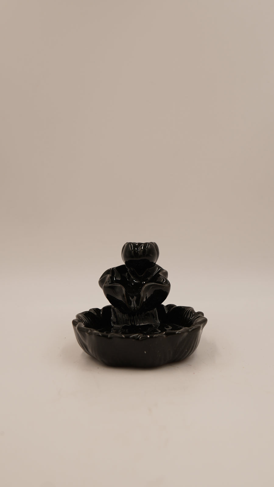 Seramik Geri Akış Tütsülük – Siyah (9×7 cm)