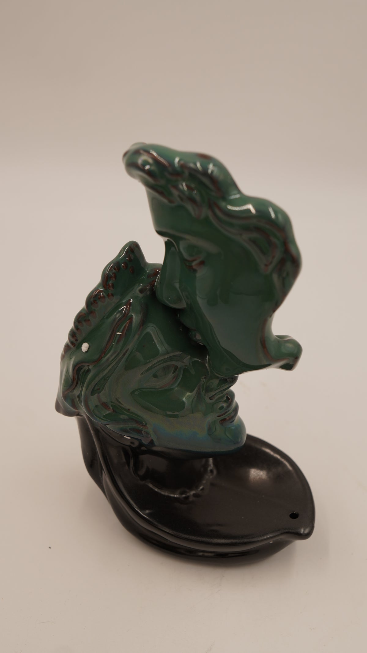 “Sevgililer” Seramik Geri Akış Tütsülük (19×8 cm)