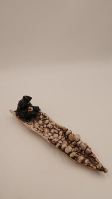 Kuru Kafa Figürlü Çubuk Tütsülük