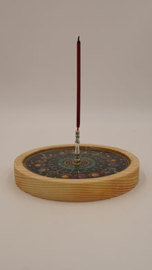 Fatma Ana Eli Figürlü Epoksi Ahşap Çubuk Tütsülük