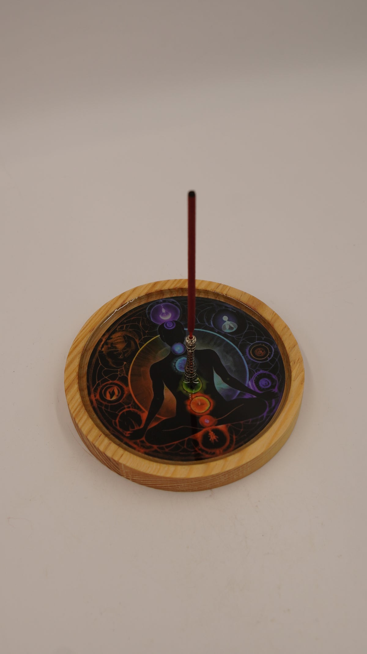 Yedi Çakra Figürlü Epoksi Ahşap Çubuk Tütsülük