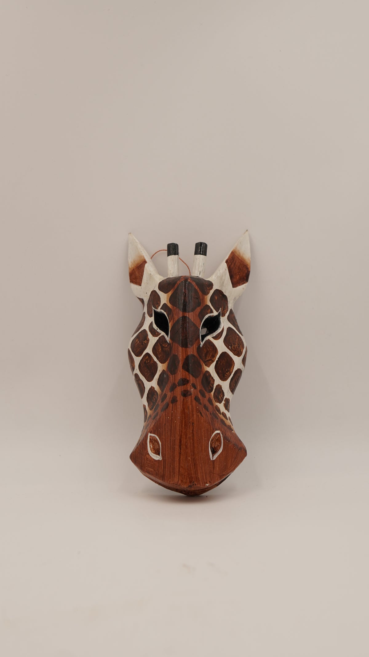 El Yapımı Zürafa Ahşap Duvar Objesi