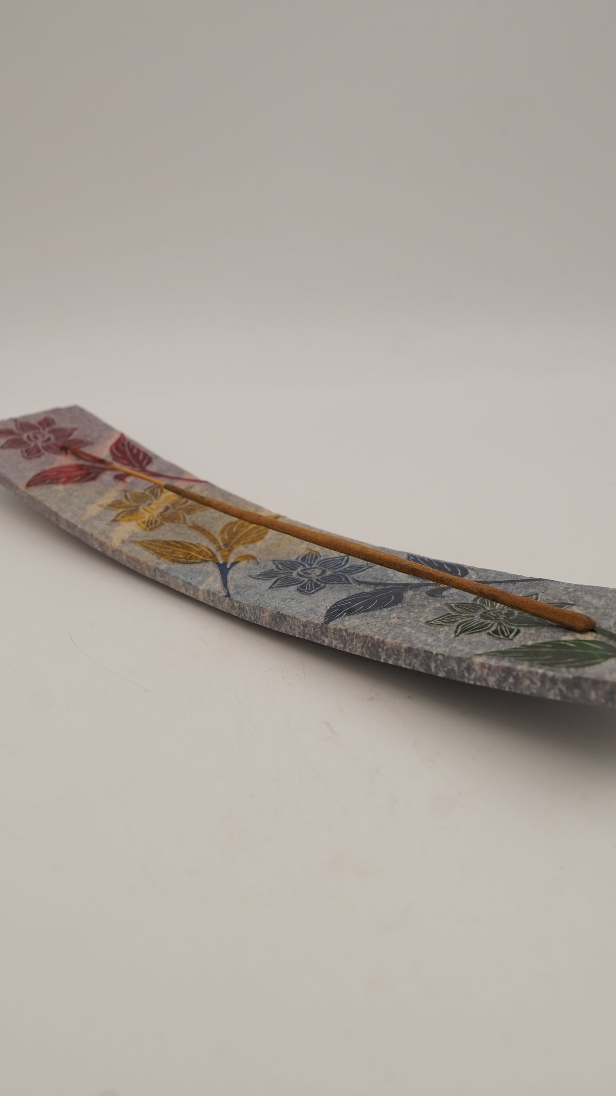 Papatya Figürlü Mermer Çubuk Tütsülük