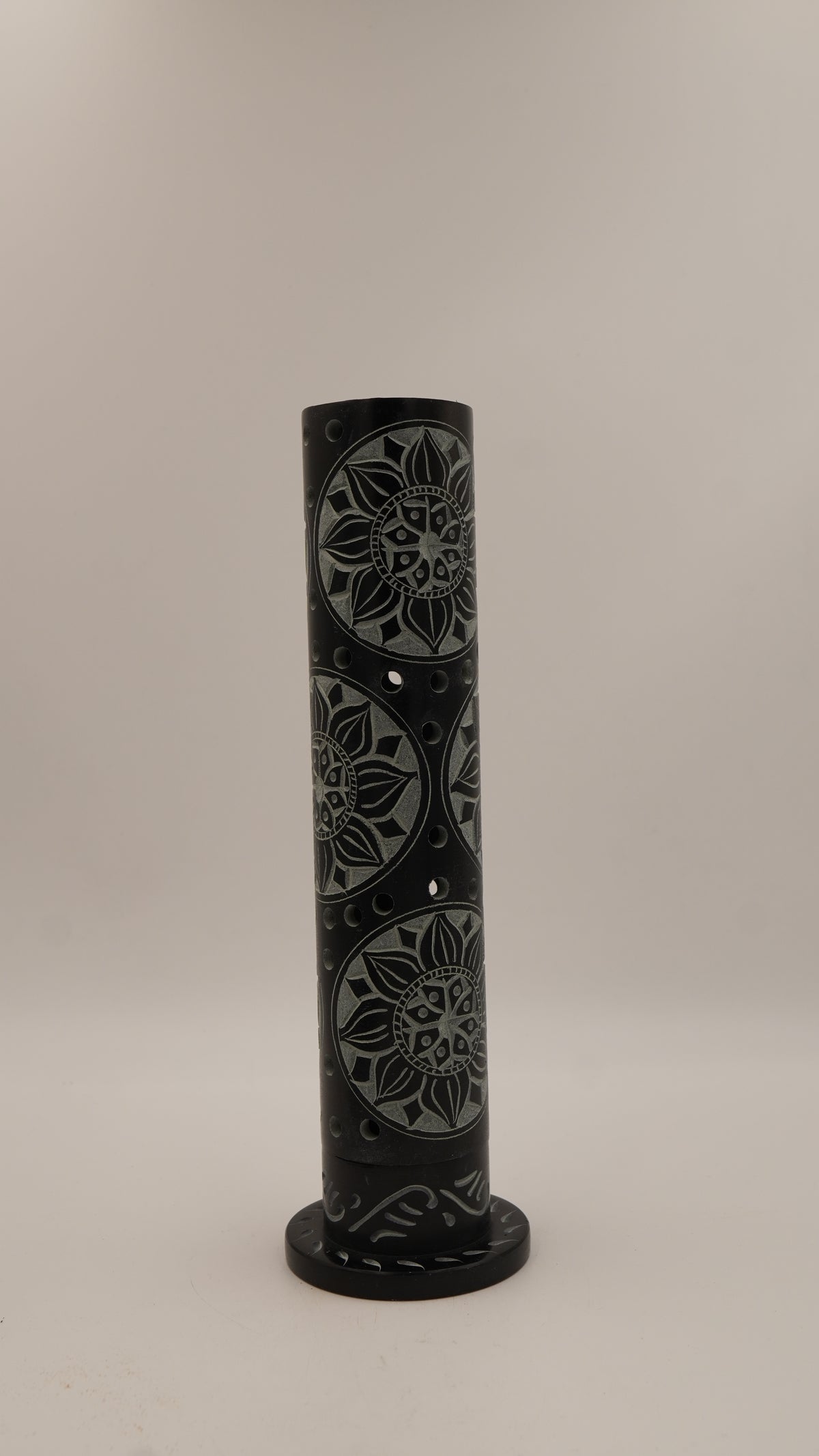 Desenli Mermer Çubuk ve Konik Tütsülük