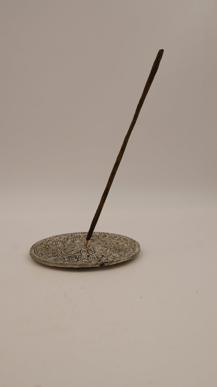 Metal Çubuk Tütsülük