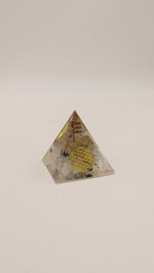 Ay Taşı & Bakır Spiralli Yaşam Çiçeği Detaylı Orgonit