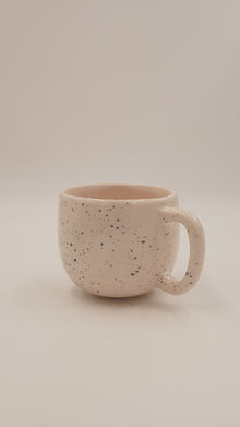 Balerin Figürlü Seramik Kupa – 9 cm