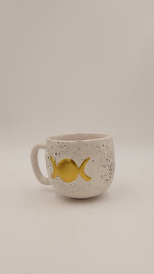 Güneş & Ay Figürlü Seramik Kupa – 9 cm