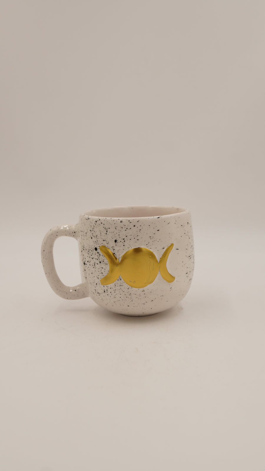 Güneş & Ay Figürlü Seramik Kupa – 9 cm